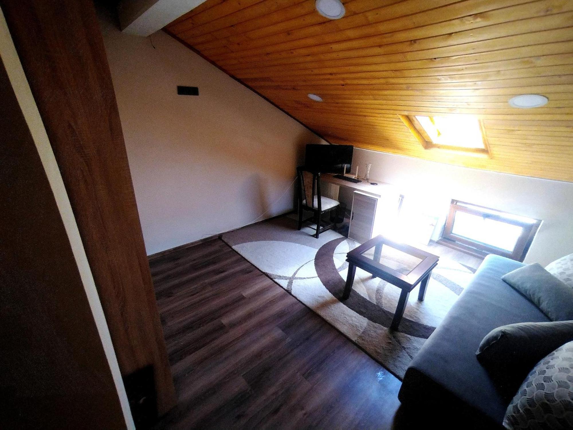 Low Budget Apartment With Breakfast Varna Bagian luar foto